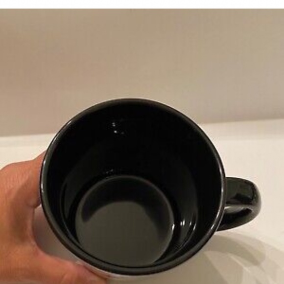 Charlie Brown Coffee Mug Great Pumpkin Believer 2019 Peanuts Black Ceramic - Picture 3 of 3